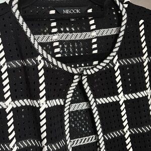 Misook Black and White Grid Pattern Jacket